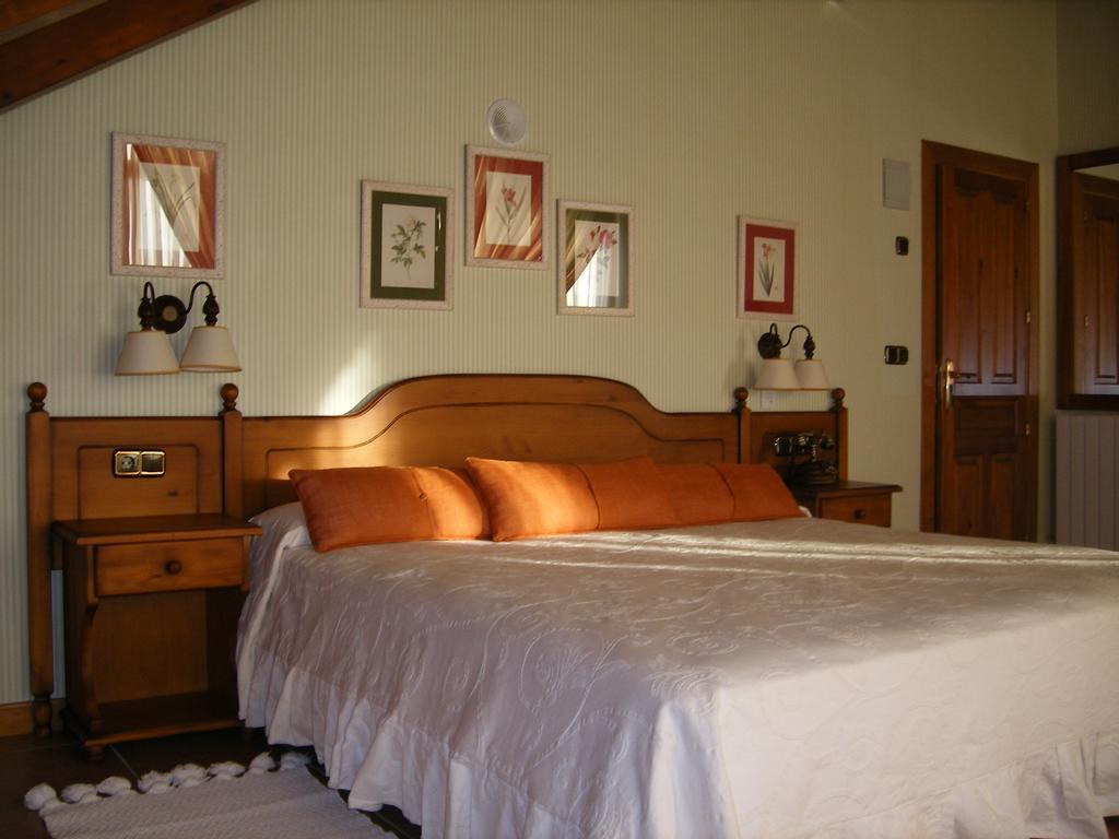 Hotel Palazio Nerín Εξωτερικό φωτογραφία
