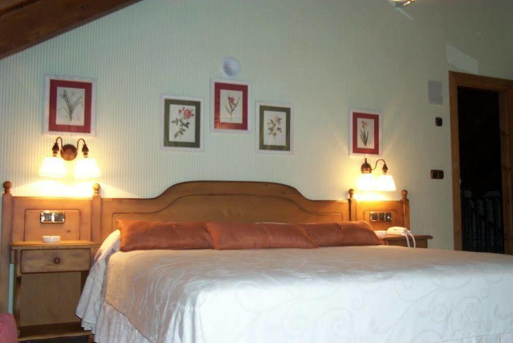 Hotel Palazio Nerín Εξωτερικό φωτογραφία